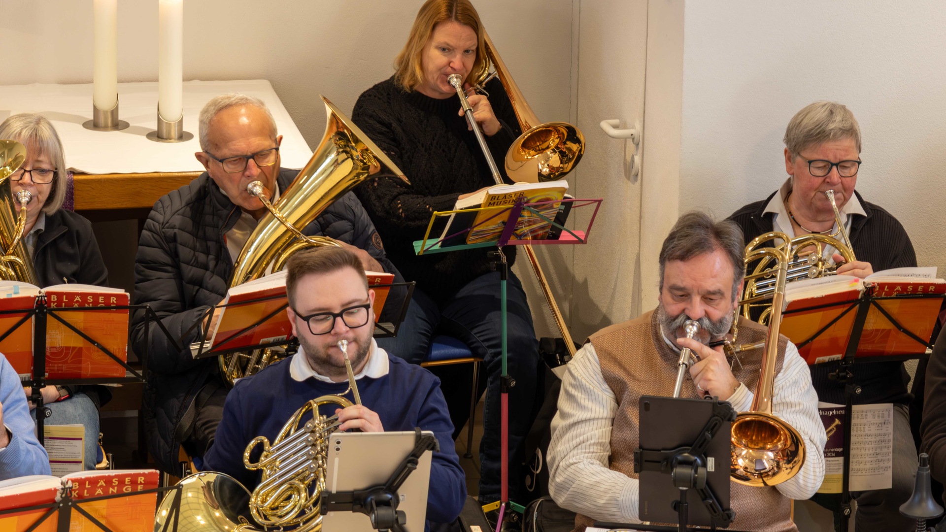 Bläserinnen und Bläser des Tenors